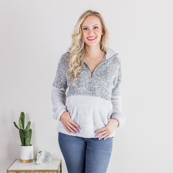 Urban Socialite Tops - 'Block Party' Two Toned Sherpa Pullover - Grey